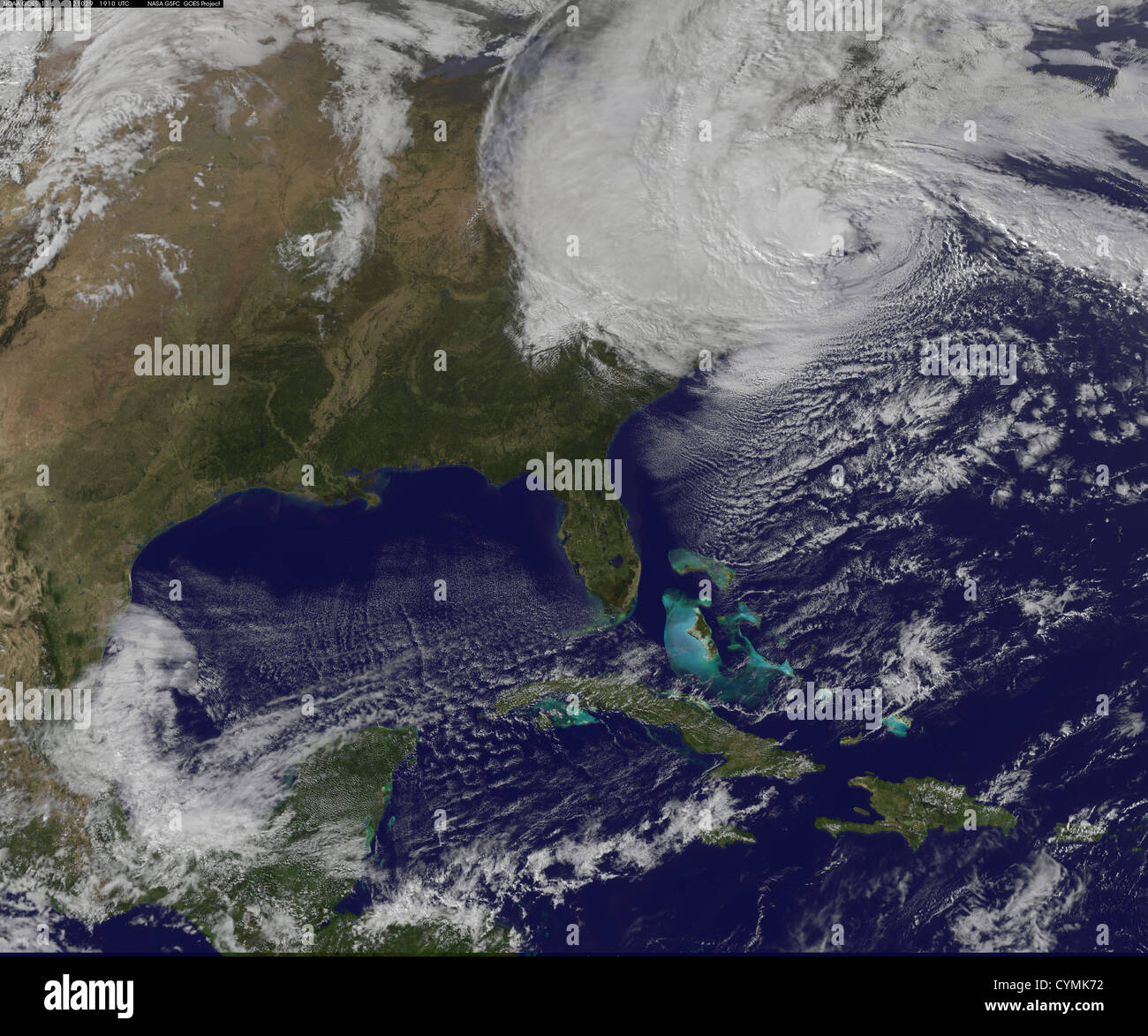 Hurrikan Sandy schafft mit Windgeschwindigkeiten von 90 km/h und schwere Regenfälle, Überschwemmungen Gefahrensituationen entlang der Nordosten der USA Stockfoto