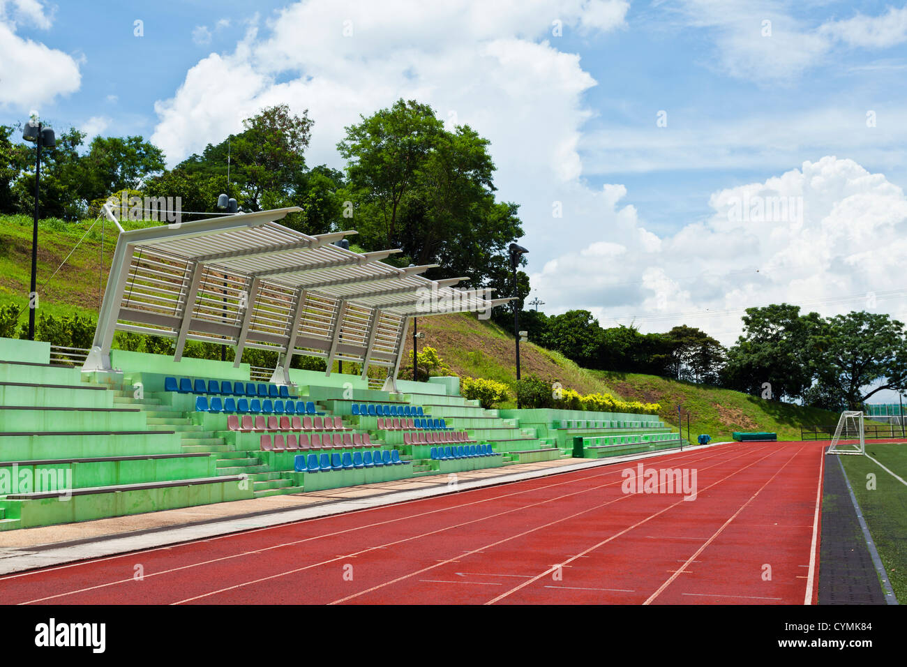 Stadion mit Laufbahn Stockfotografie Alamy