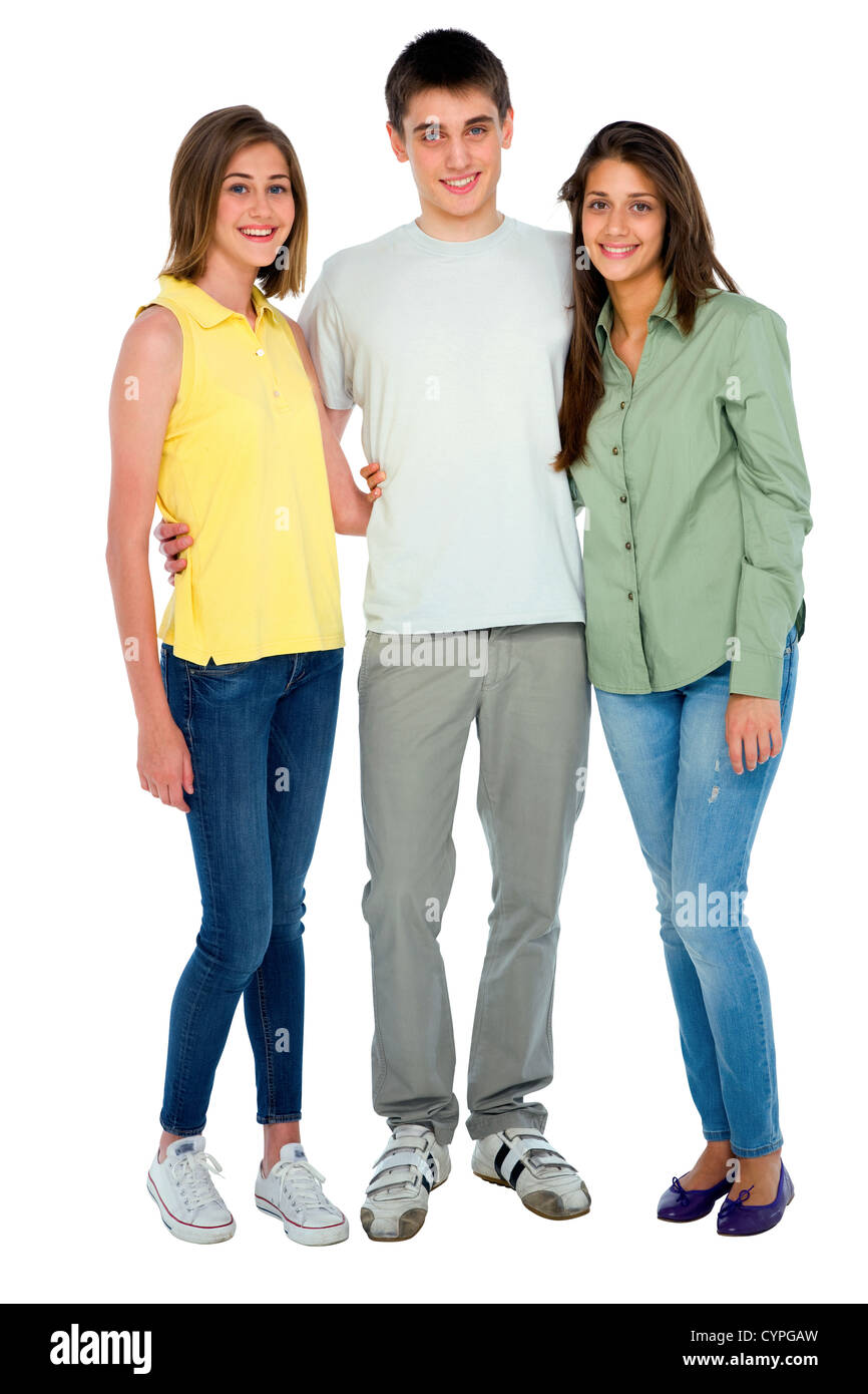 Teenager umarmen Mädchen im Teenageralter Stockfoto