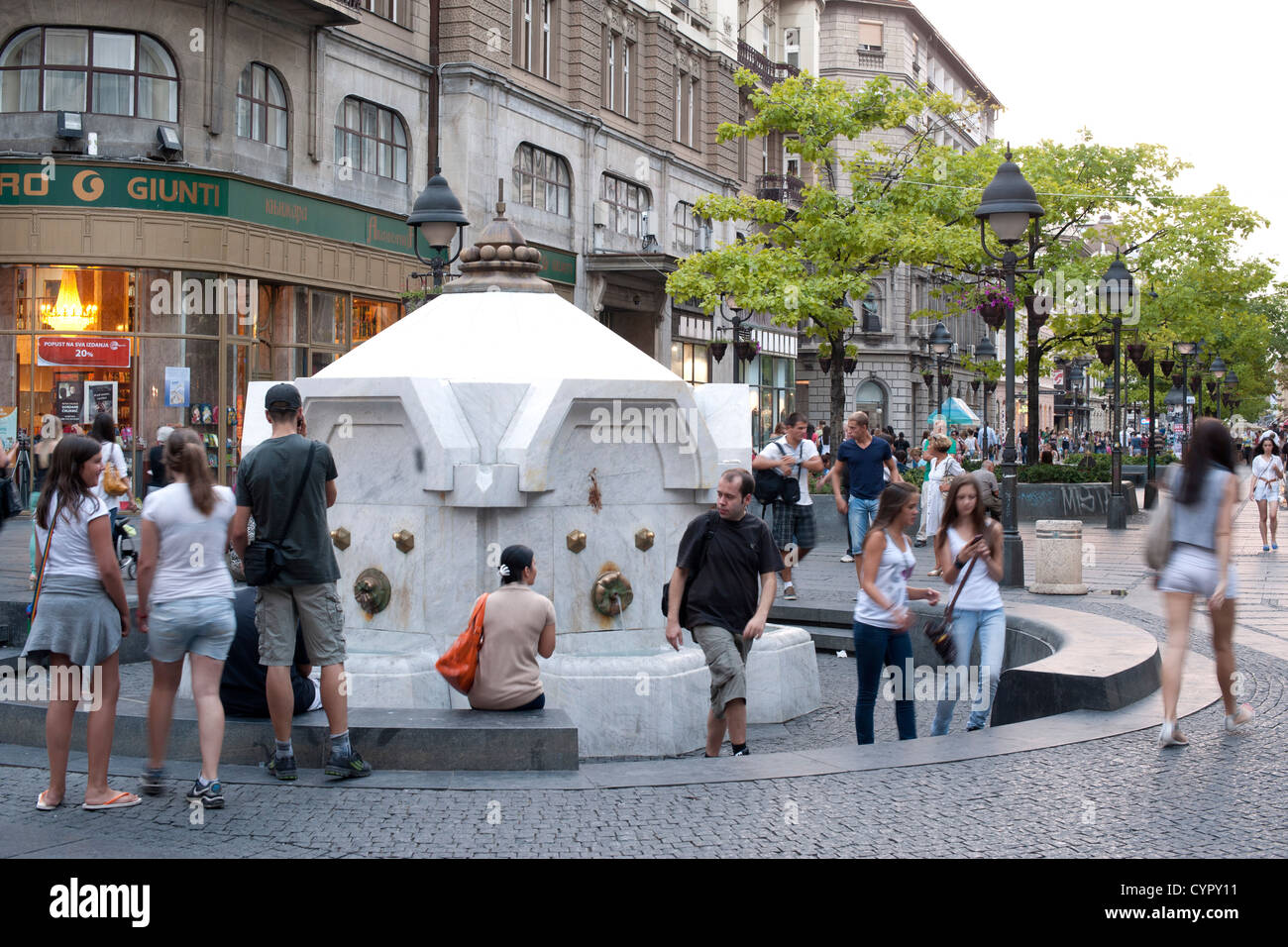 Der Delijska Brunnen ulica Kneza Mihaila in Belgrad, die Hauptstadt von Serbien. Stockfoto