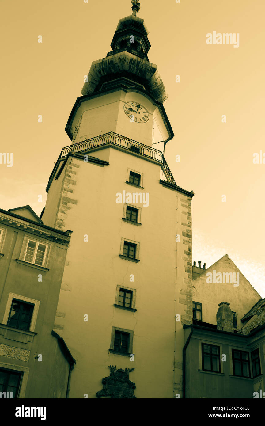 Der Uhrturm am St. Michael Tor, Bratislava Stockfoto