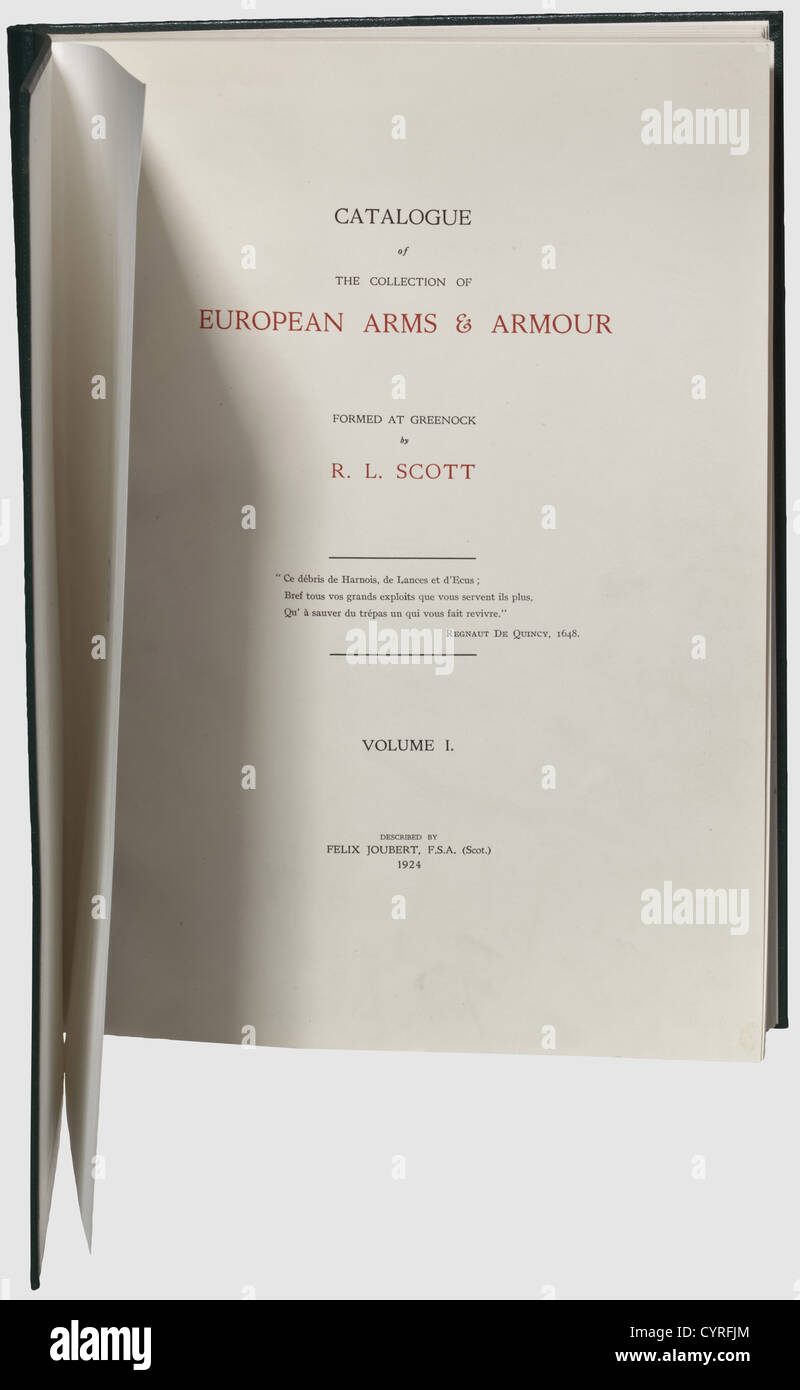 Felix Joubert,Katalog der Sammlung Europäischer Waffen und Rüstungen, gegründet in Greenock von R. L. Scott 1924,Nr. 20 von 100 Exemplaren. Vol. I. 'Rüstung, Helme, Pferd Rüstung und Spurs',38 Tafeln, Vol. II 'Swords and Dolgers,Jagdwaffen,Schilde und anhaftete Waffen',32 Tafeln,Vol. III 'Armbrust,Schusswaffen',37 Tafeln,Neue Halbledereinbände,Bibliotheksstempel. 43 x 32 cm. Die Glasgow Museums erbten 1939 die deutsche Waffensammlung des schottischen Schiffbauers Robert Lyons Scott. Ständig gestalteter Katalog,der in einer Auflage von nur 100 exe,Additional-Rights-Clearences-not available Stockfoto