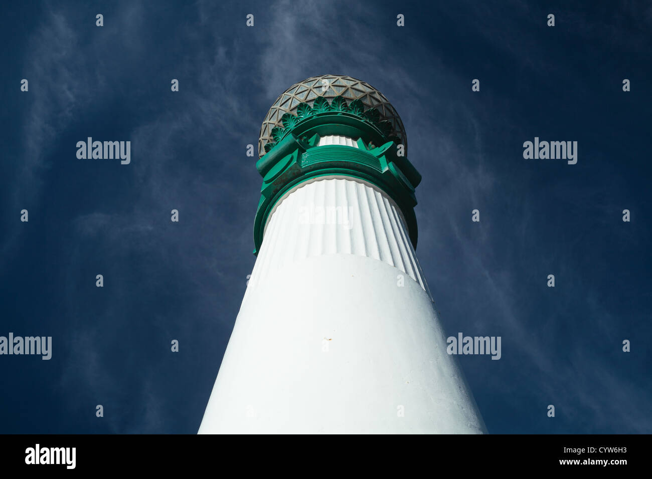 Berühmte Brücke Lichter in San Sebastian im Baskenland Stockfoto