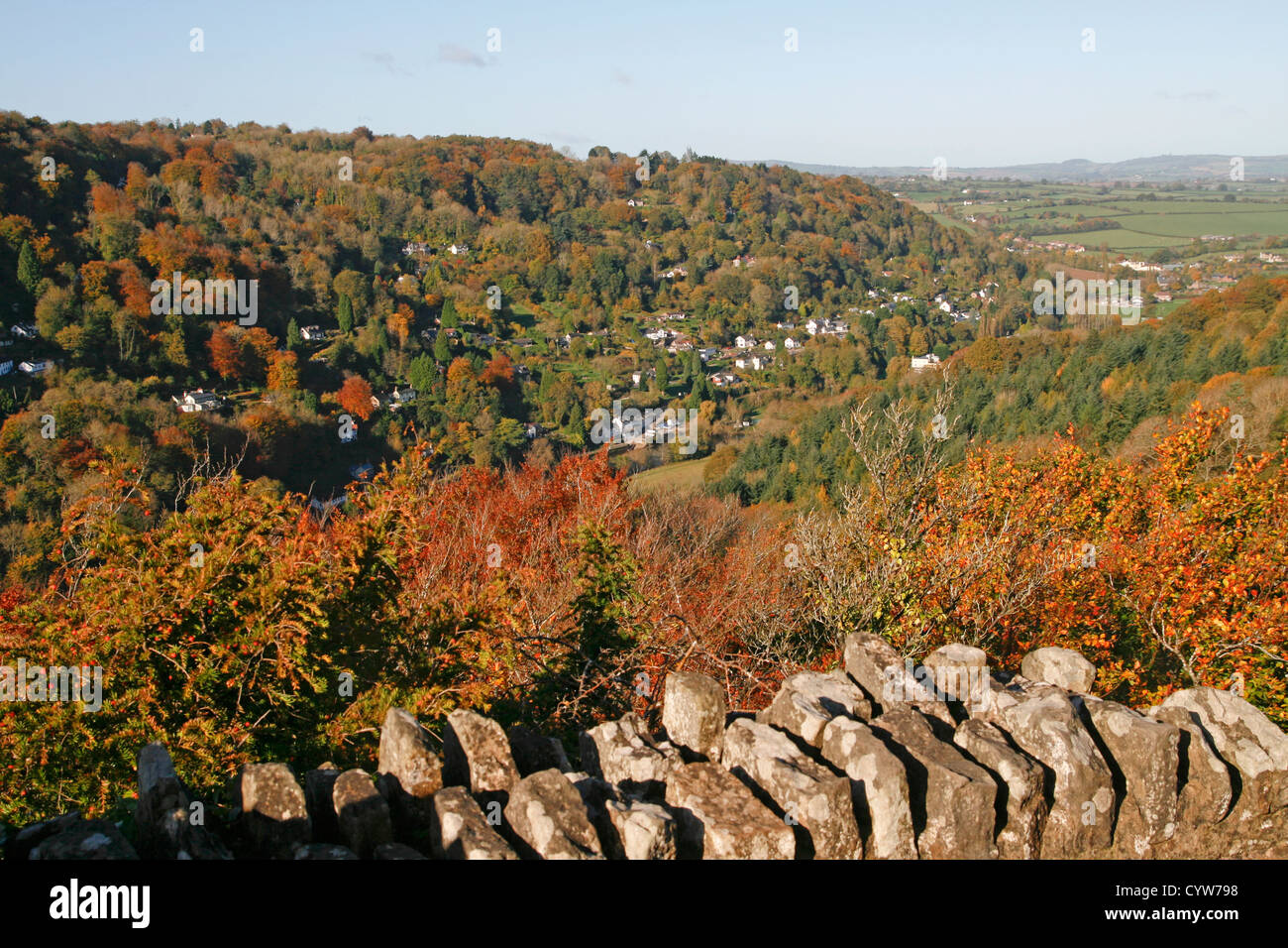 Ansicht von Yat Rock Symonds Yat West Forest of Dean Gloucesrtershire England UK Stockfoto