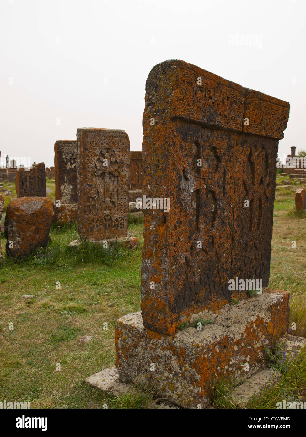 Khatchkar (Kreuz-Stein) Feld in Noratus Stockfoto