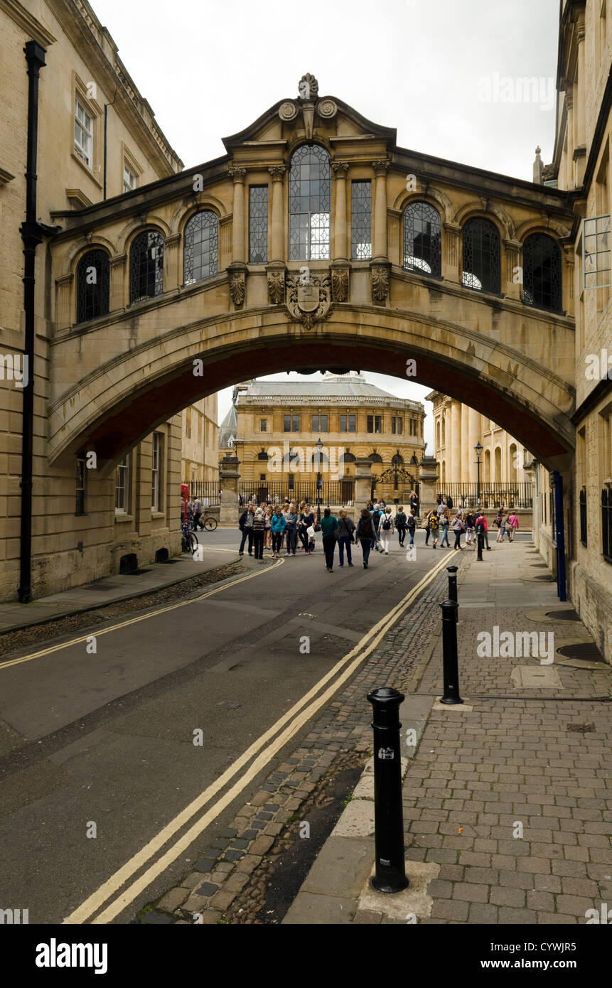 Hertford Brücke, bekannt als die Seufzerbrücke ein Wahrzeichen der Stadt Oxford Stockfoto