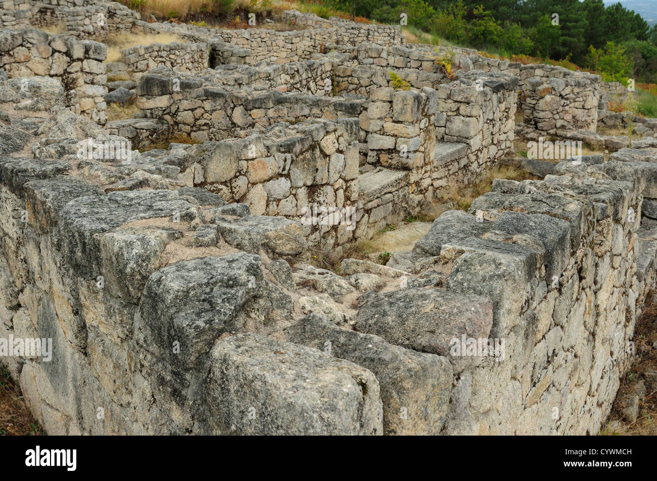 Ruinen der menschlichen Siedlung von Lambrica, der ursprüngliche Name der Castro de San Cibrao de Las. Ourense, Galicien, Spanien. Stockfoto