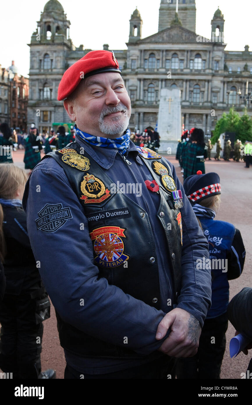 11. November 2012, George Square, Glasgow Schottland. Aufkleber auf die Lederjacke eines Mitglieds der Royal British Legion Motorradfahrer, Scotland Branch, bei der Remembrance Day parade Stockfoto