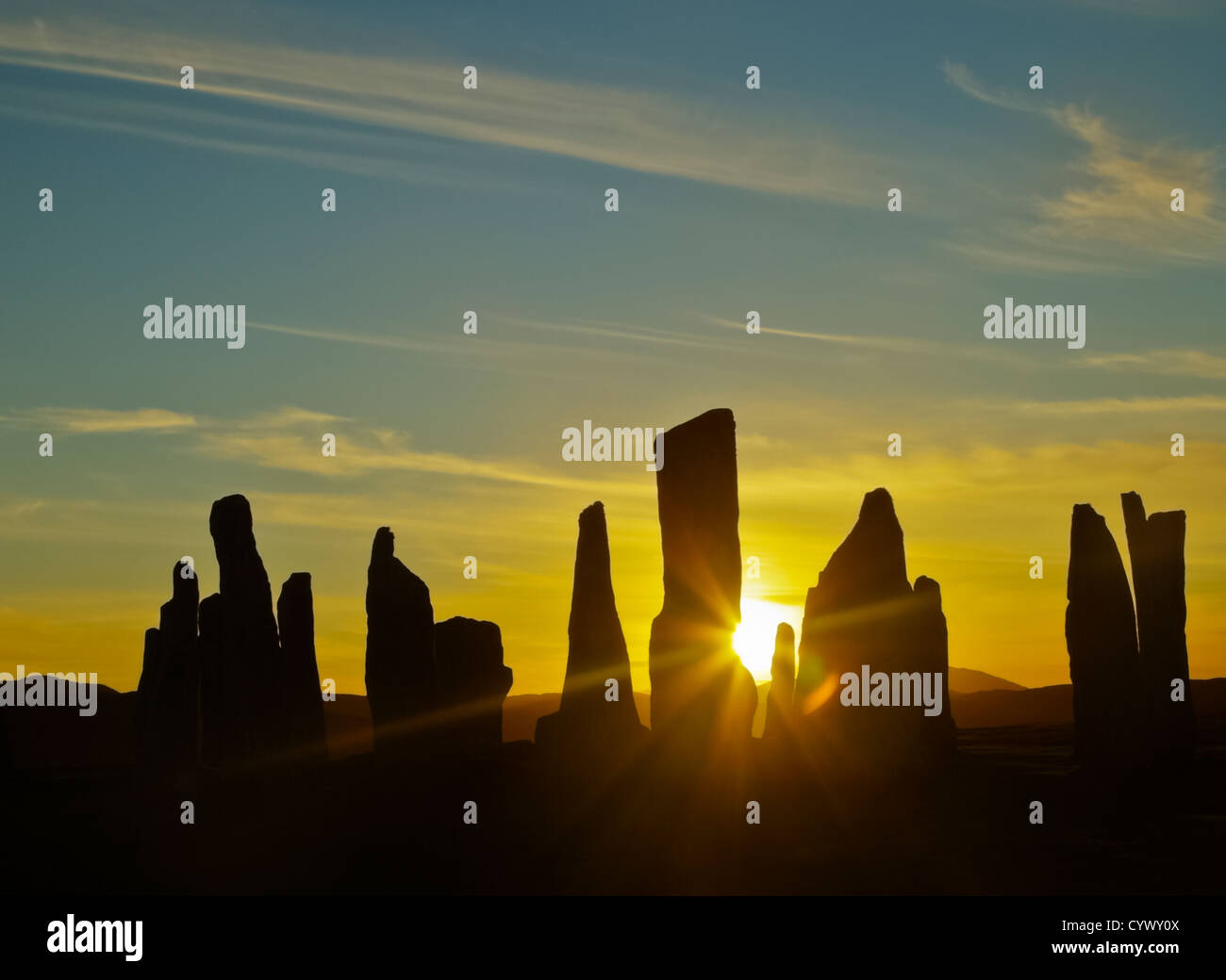 Sonnenuntergang in die Standing Stones von Callanish (Calanais) auf der Insel Lewis äußeren Hebriden, Schottland. Stockfoto