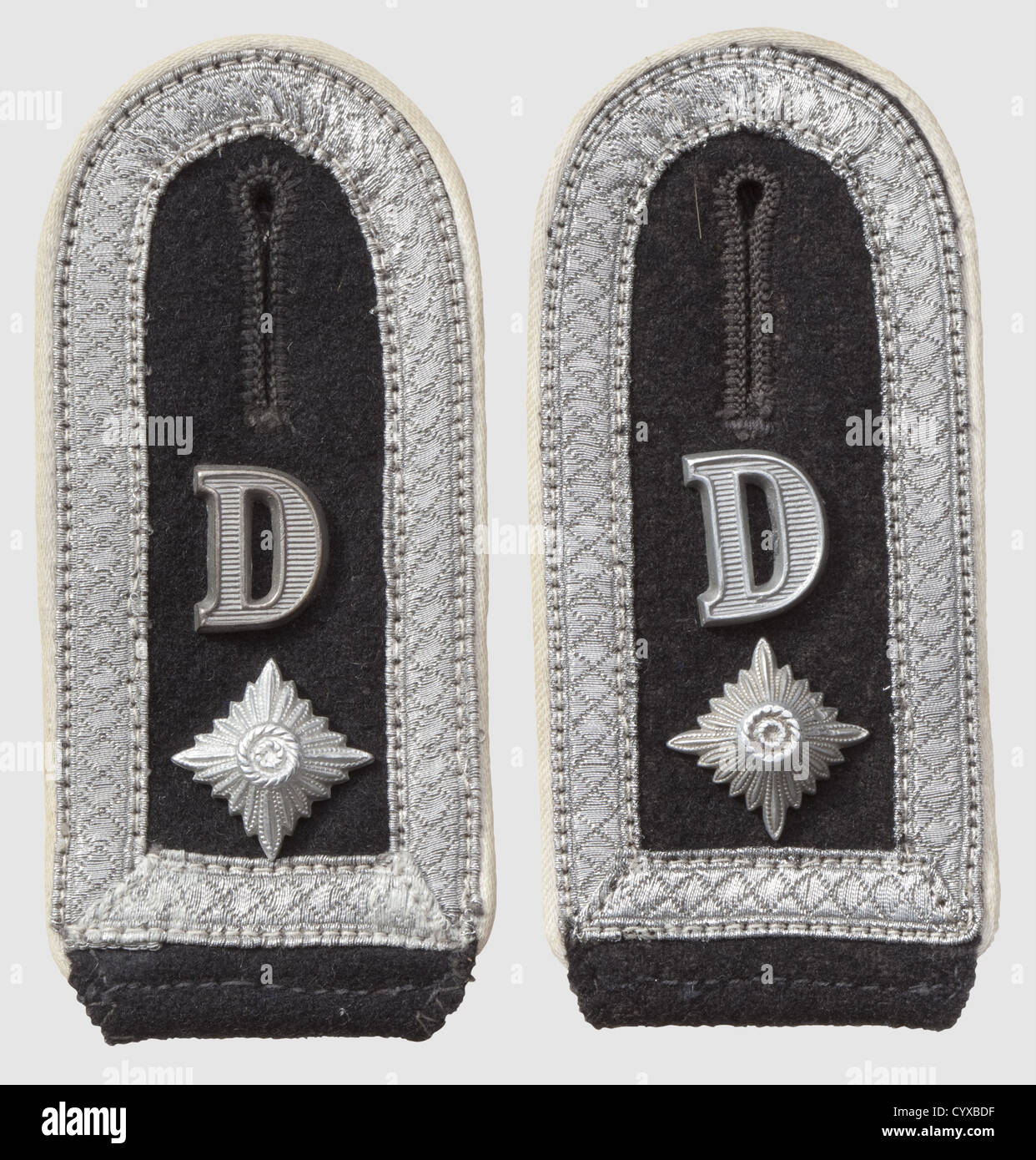 Oberscharführer ss Fotos und Bildmaterial in hoher Auflösung Alamy