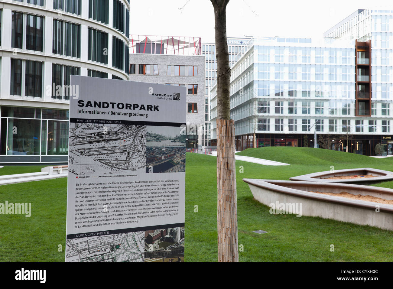 Deutschland, Hamburg, Blick auf Sandtorpark in der Hafencity Stockfoto