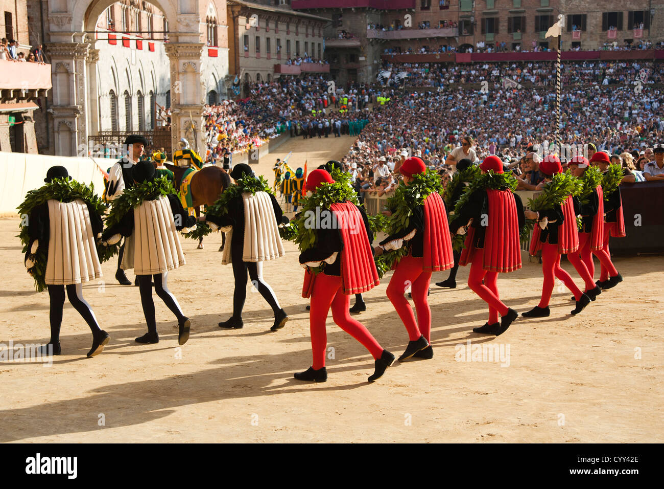 Seiten, historischer Festzug, Palio von Siena, Siena, Toskana, Italien, Europa Stockfoto