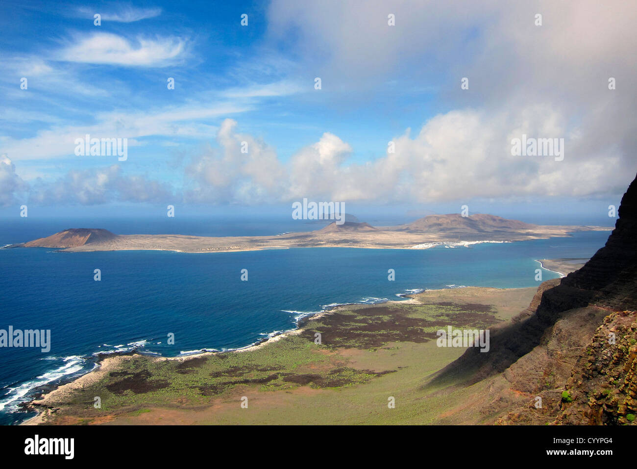 Küstenlandschaft der Insel Lanzarote, Kanarische Inseln Stockfoto