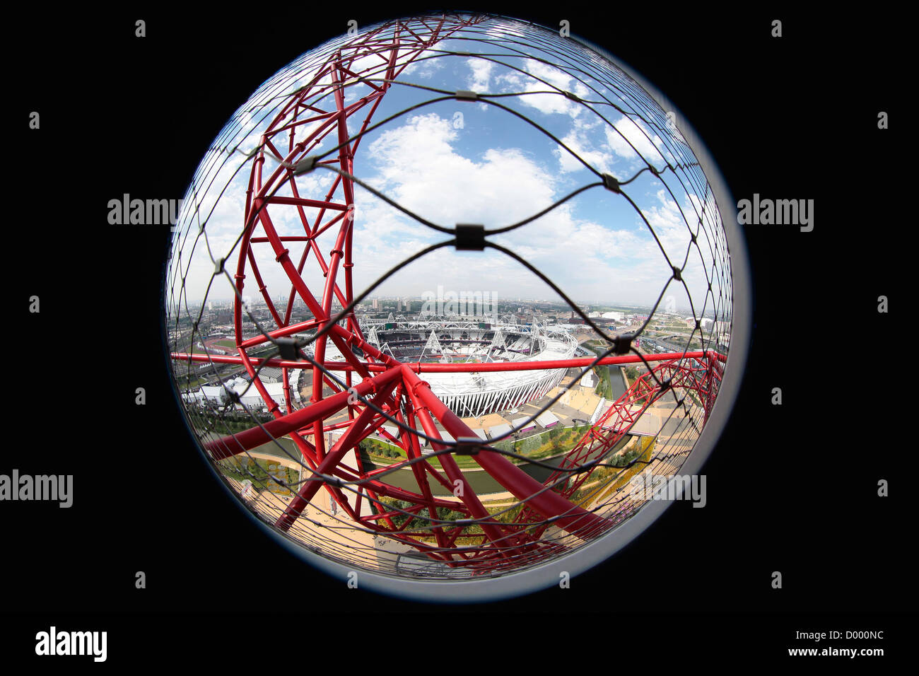 Stratford Fisheye Blick auf den Olympiapark von der britischen Inseln Großbritannien Londres nördlichen Anish Kapoors Orbit Skulptur Stockfoto