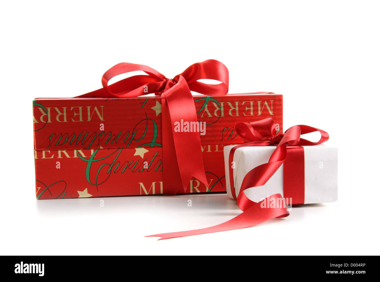 Weihnachts-Geschenk-Boxen isoliert auf weißem Hintergrund Stockfoto