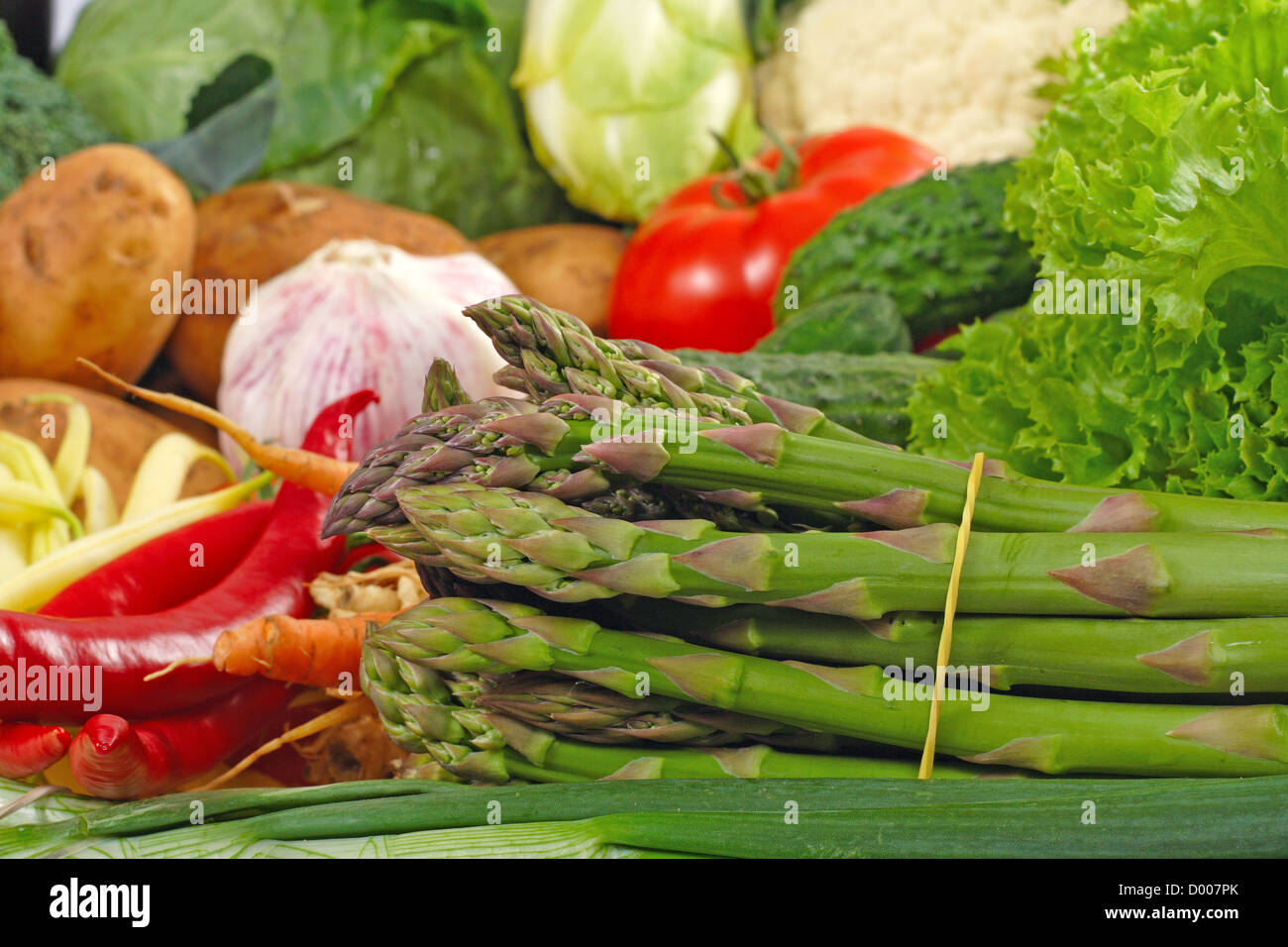 Frische Gemüse essen farbige Fotos Stockfoto