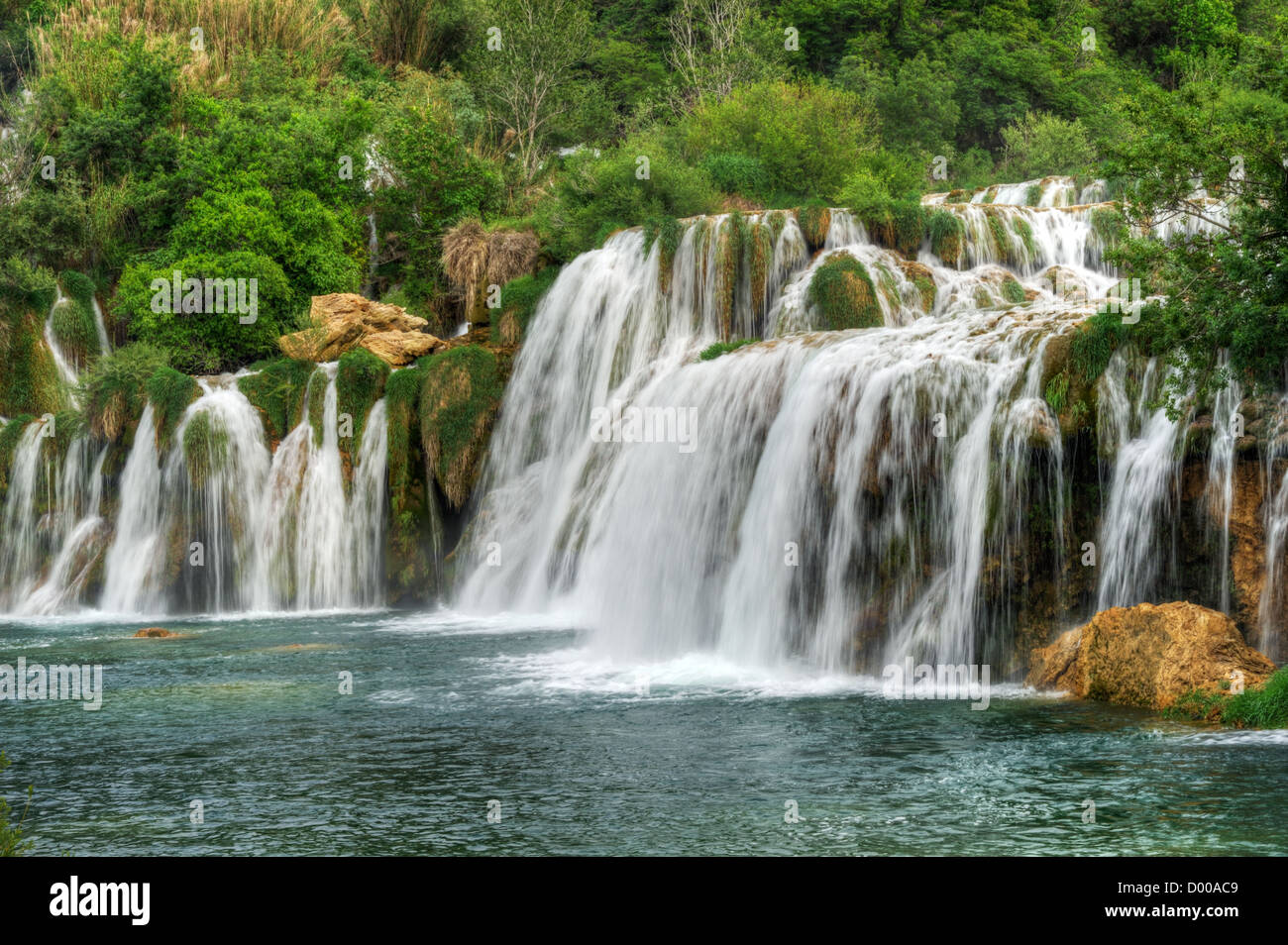 Krka Fluss Wasserfälle im Nationalpark Krka, Roski Slap, Kroatien Stockfoto