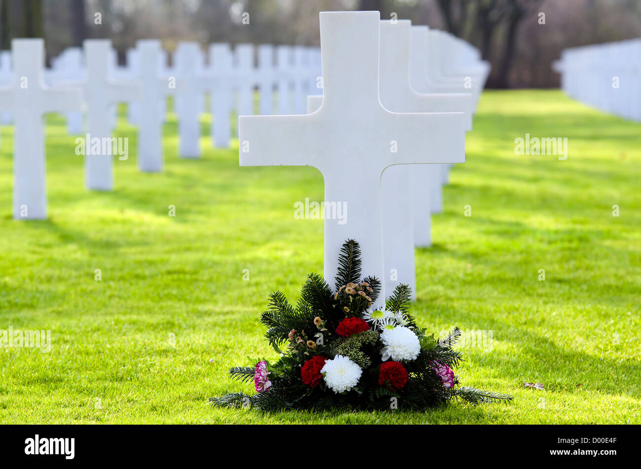 ein Kreuz ohne Namen, in einer Cimetery des zweiten Krieges mondial Stockfoto