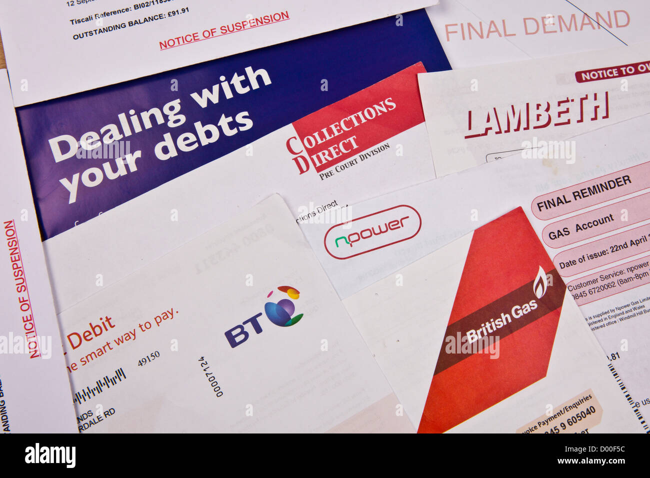 Umgang mit Schulden. Haushalt Stromrechnungen, so dass es schwierig für eine britische Eigenheimzulage zu leisten. VEREINIGTES KÖNIGREICH. Stockfoto