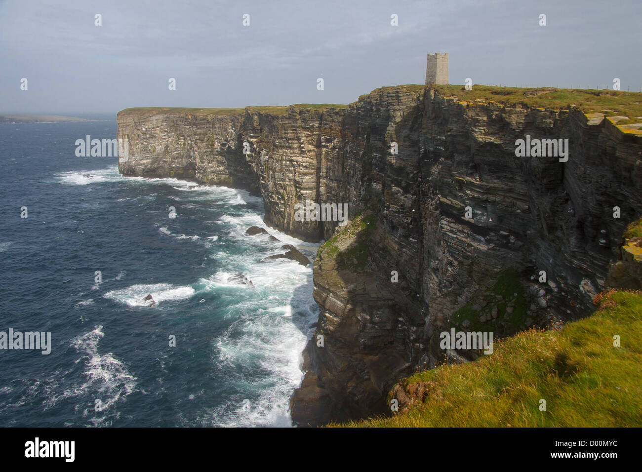 Das Kitchener-Denkmal auf dem Festland, Orkney. Stockfoto