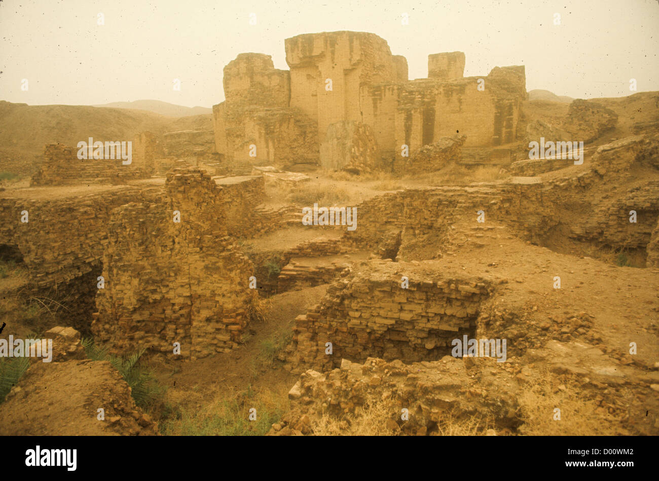 Archaologischen Ruinen Von Babylon Mesopotamien Irak Middle East Stockfotografie Alamy