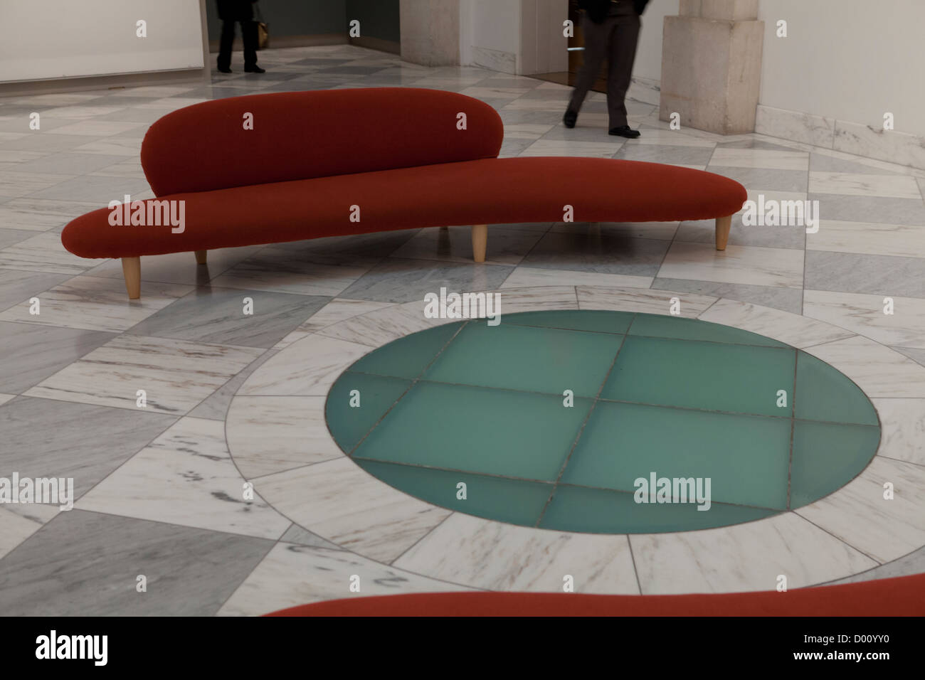 Zeitgenössische Sitzmöbel Design in lobby Stockfoto