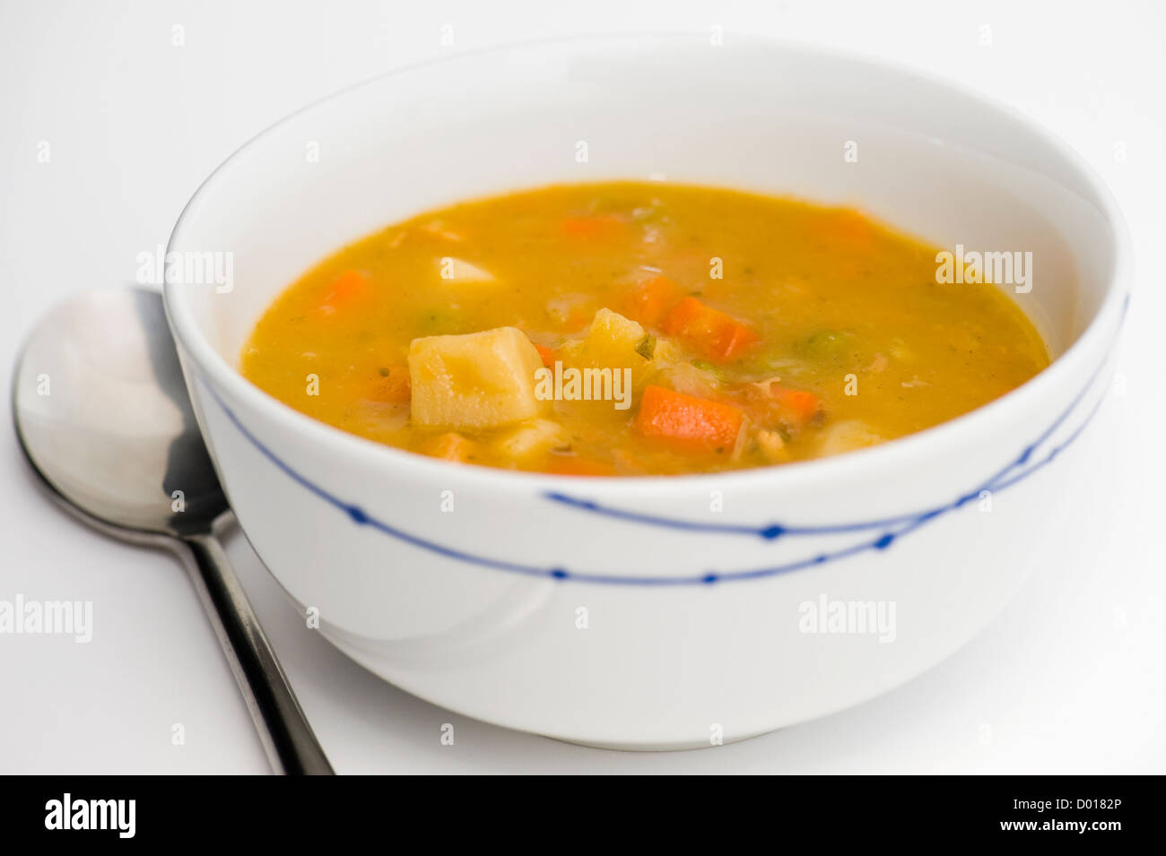 Klobige Huhn und Gemüse Suppe Stockfoto