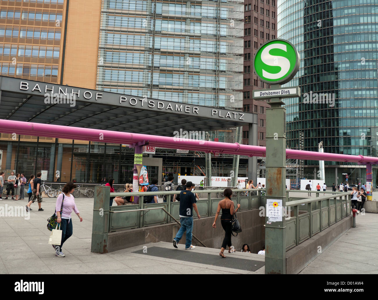 U-Bahnstation am Potsdamer Platz in Berlin-Deutschland Stockfoto