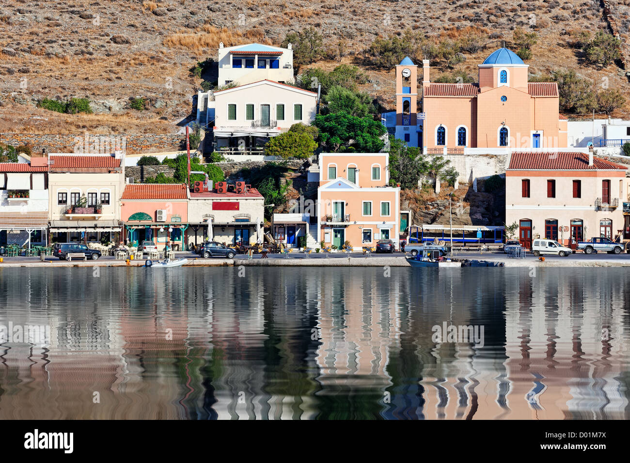 Korissia, die einen natürlichen Hafen begrüßt Sie auf der Insel von Kea, Griechenland Stockfoto