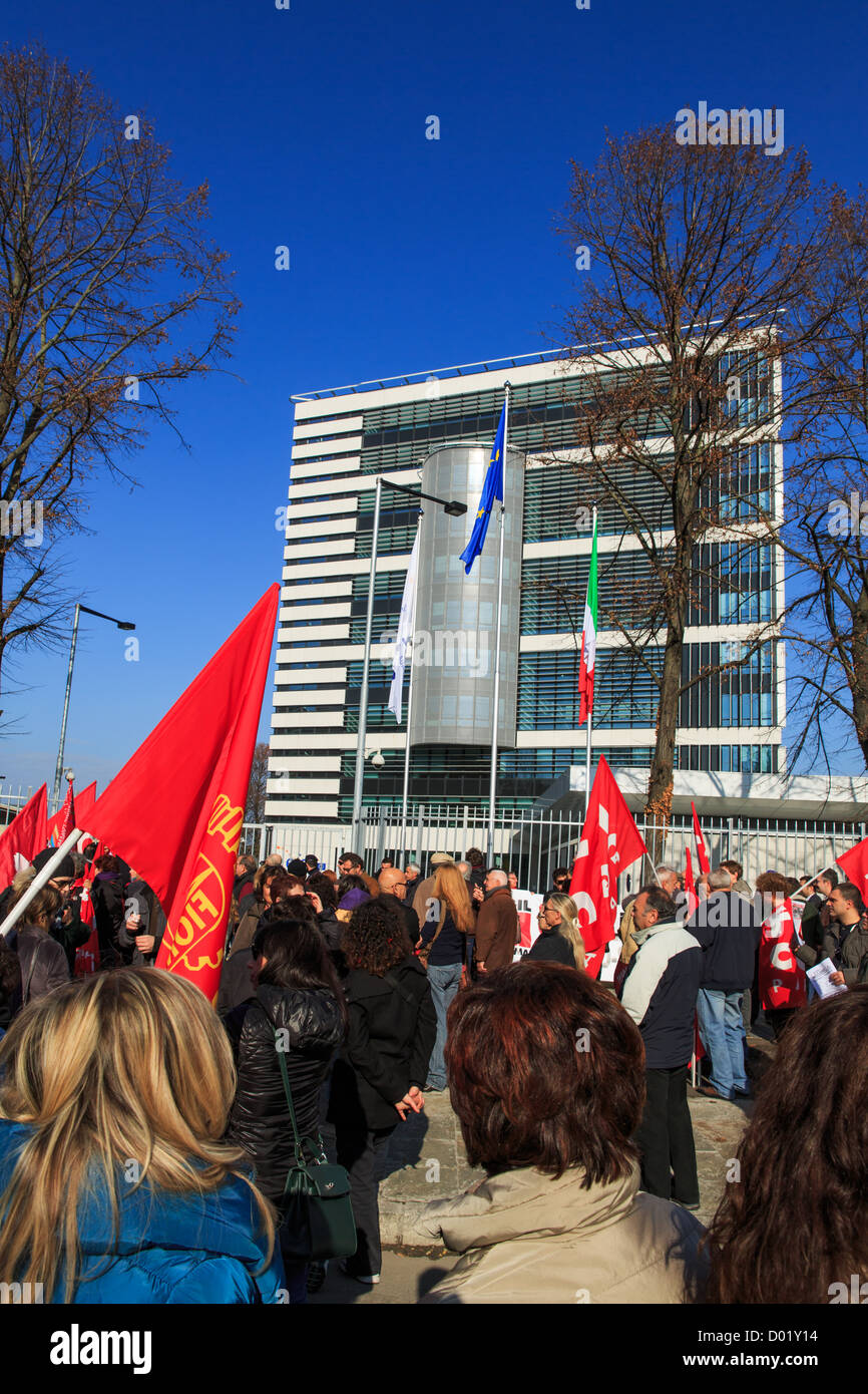 Demonstration vor der EFSA gegen die strenge Maßnahmen, Parma, Italien Stockfoto