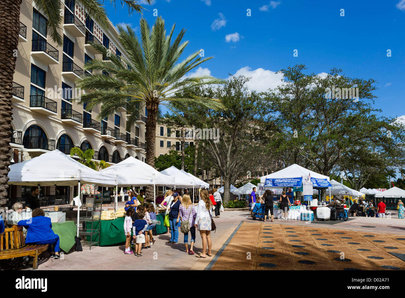 Am Samstagmorgen Greenmarket am Ende des Clematis Street, West Palm Beach, Treasure Coast, Florida, USA Stockfoto