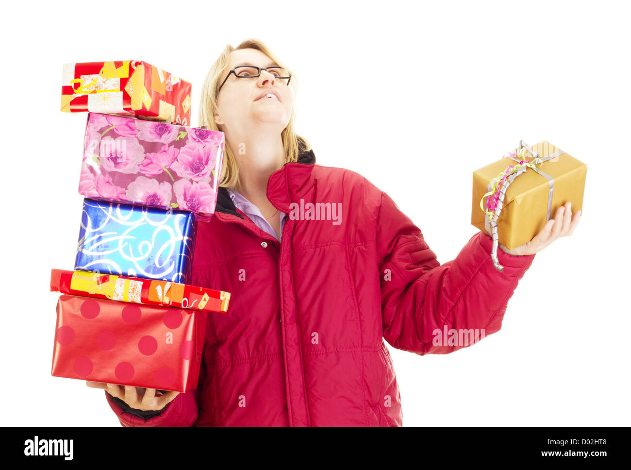 Eine weibliche Person werfen ein buntes Geschenk Stockfoto