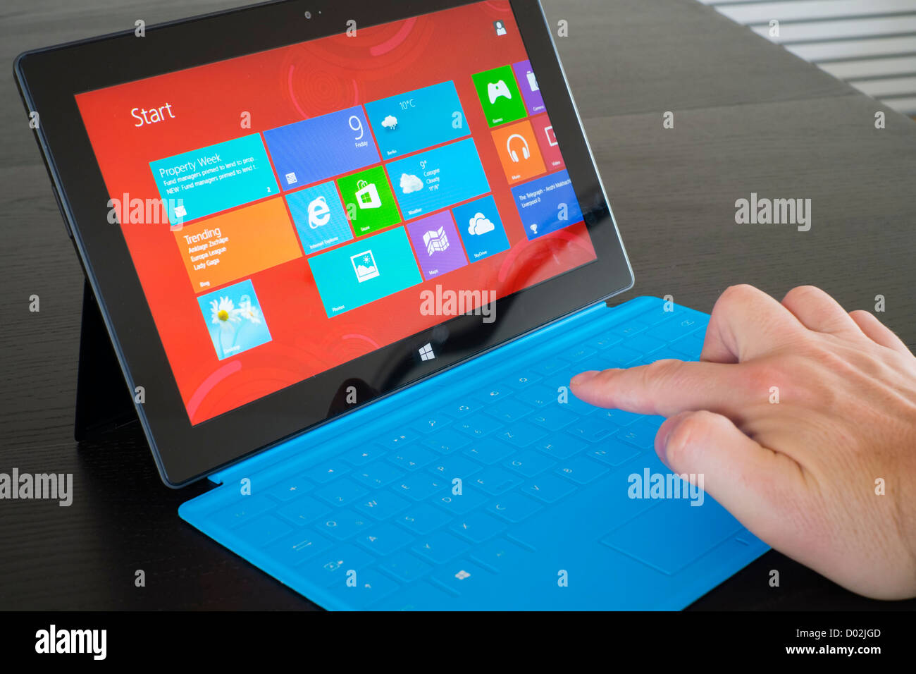 Tastatur mit Microsoft Surface rt Tablet-computer Stockfotografie - Alamy