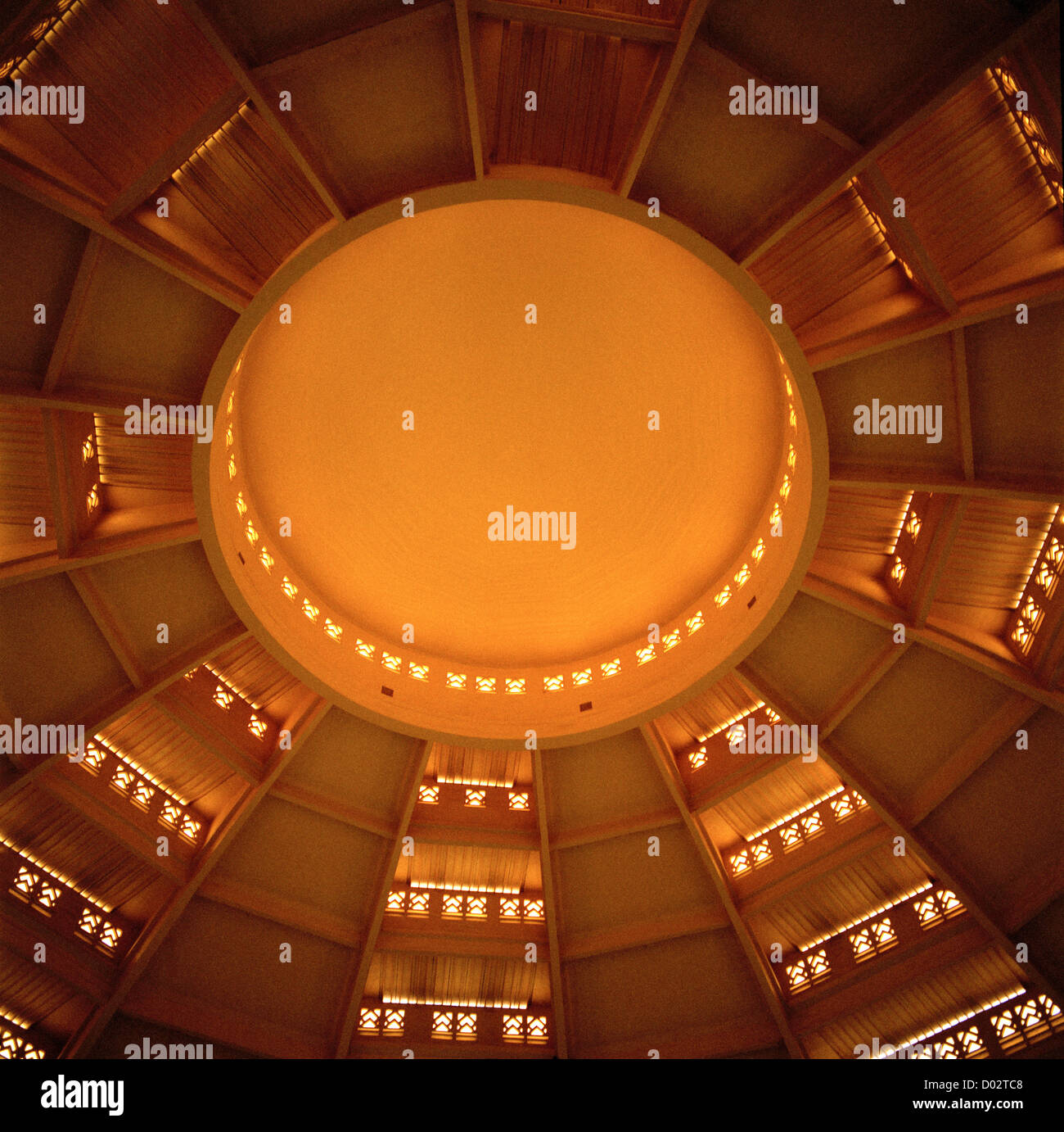 Zentralmarkt in Phnom Penh in Kambodscha in Fernost-Südost-Asien. Architektur Gebäude modernen Lebens Lifestyle Design Futurist Futurismus Reisen Stockfoto