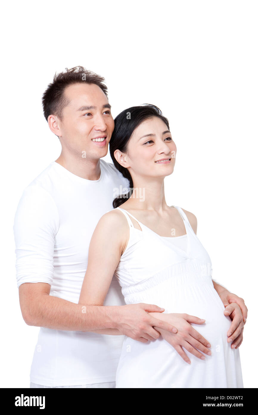Glückliches junges Paar erwartet ein baby Stockfoto