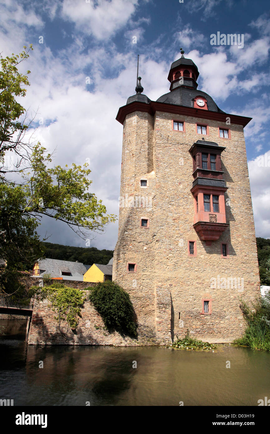 Wohnturm von Schloss Vollrads in Winkel, Rheingau, Hessen, Deutschland Stockfoto
