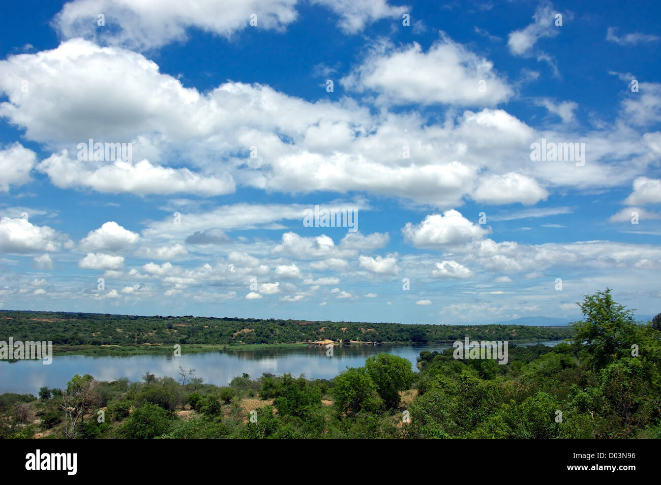 Landschaft in der Nähe von Hotel Paraa in Uganda, Afrika. Stockfoto