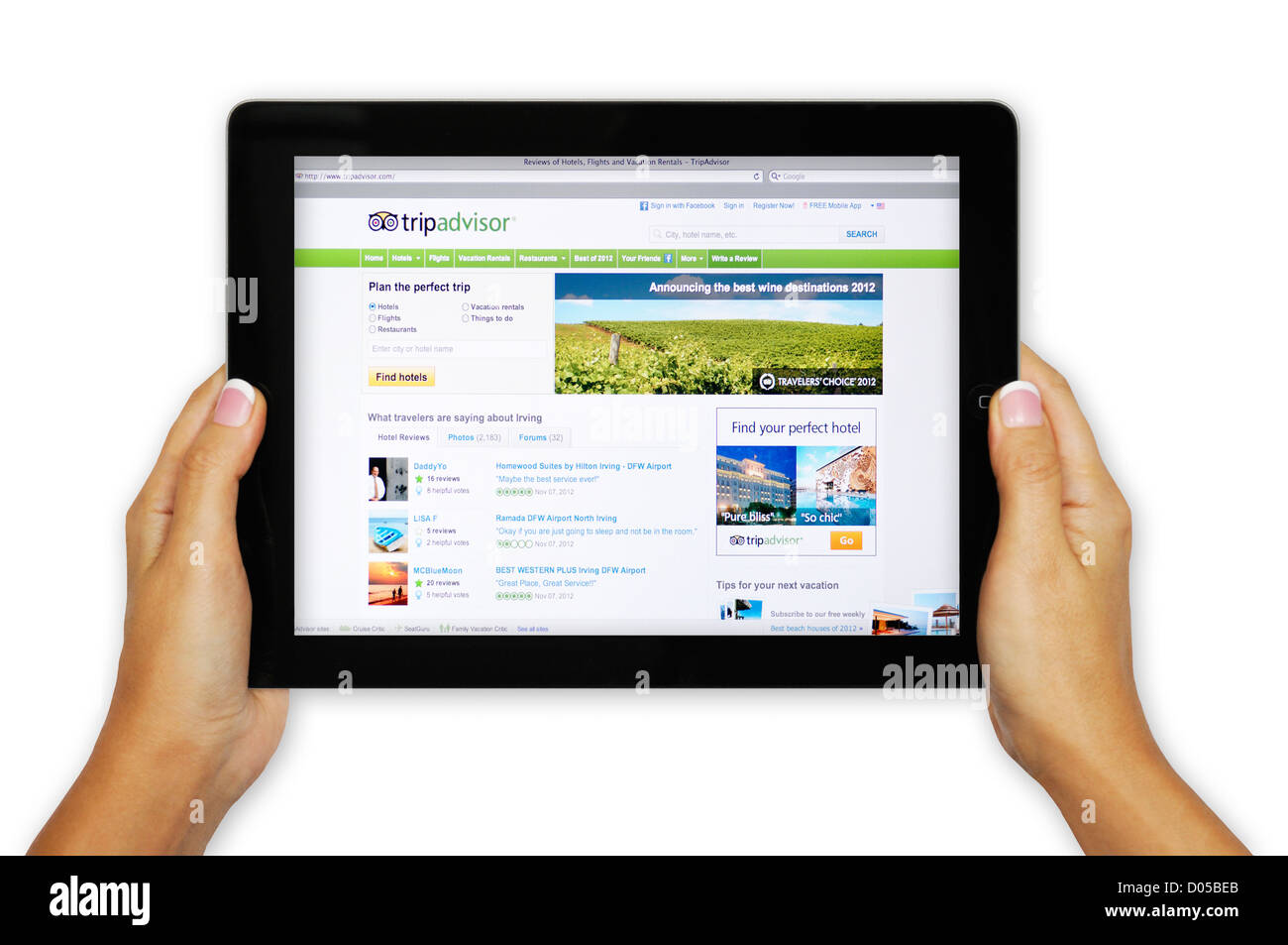 iPad-Bildschirm zeigt Trip Advisor-Website - Online-Reise-arrangements Stockfoto