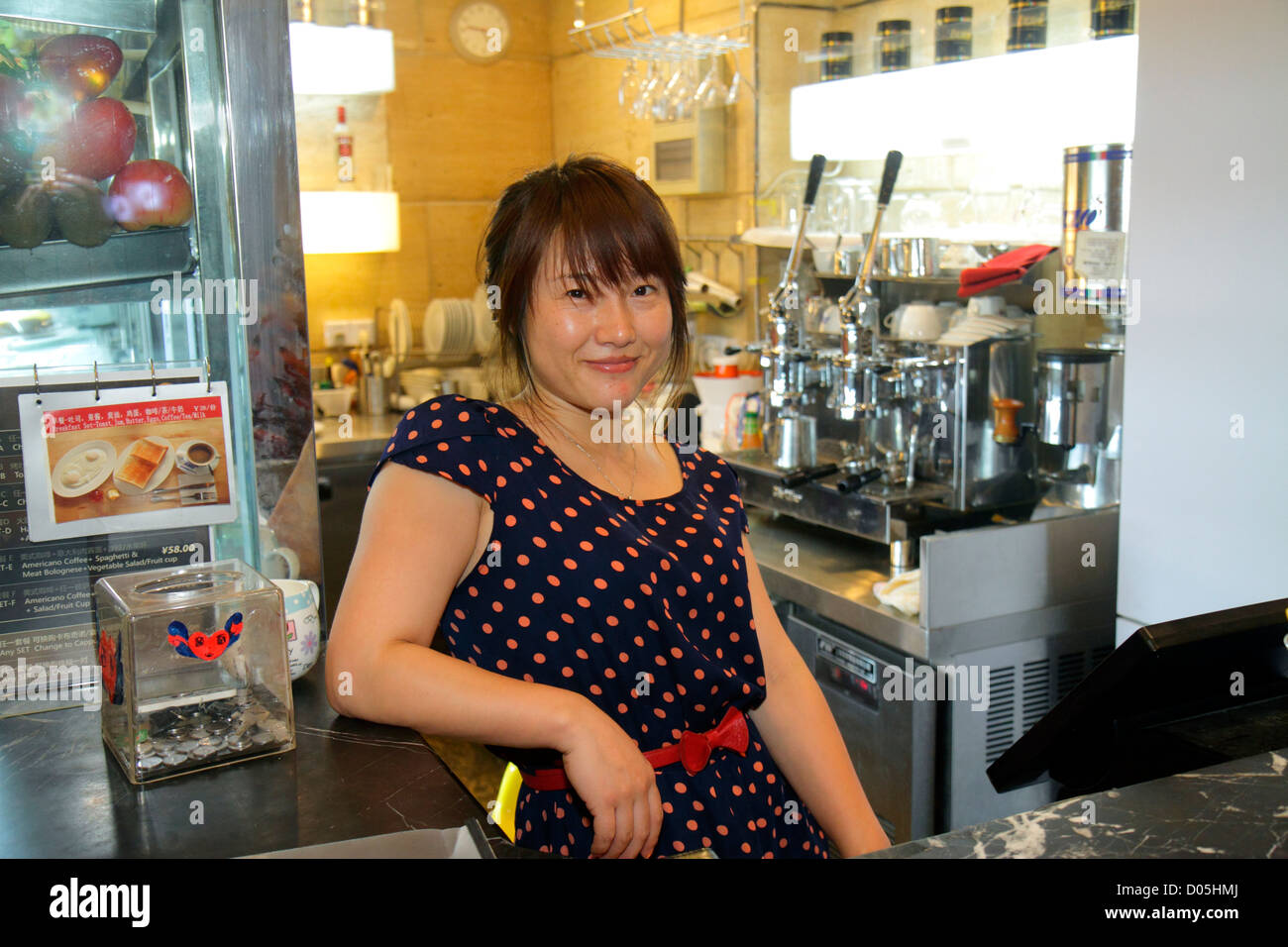 Shanghai China, Chinese Dianchi Road, Huangpu District, Manhattan Bund Business, Hotel, Lobby, asiatische Frau weibliche Frauen, Café, Restaurant Restaurants Essen din Stockfoto