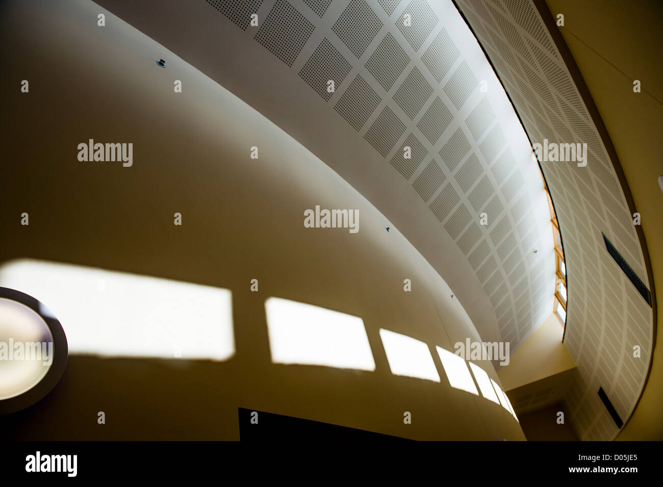 Innen: Ysgol T Llew Jones, Brynhoffnant Ceredigion eine neue Gemeinschaft Grundschule Wales UK Stockfoto