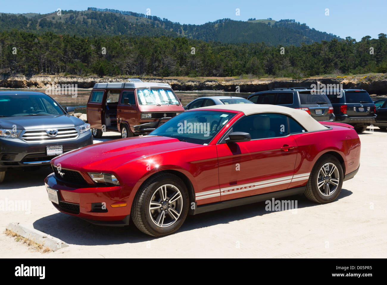 Roten Mustang Cabrio Stockfoto