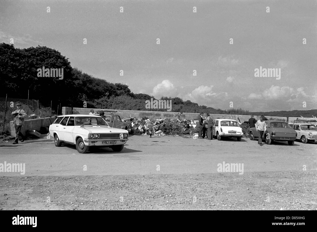 Eines der drei Bilder zeigen den Müll Hastings Rat Tipp im Jahr 1979. Stockfoto