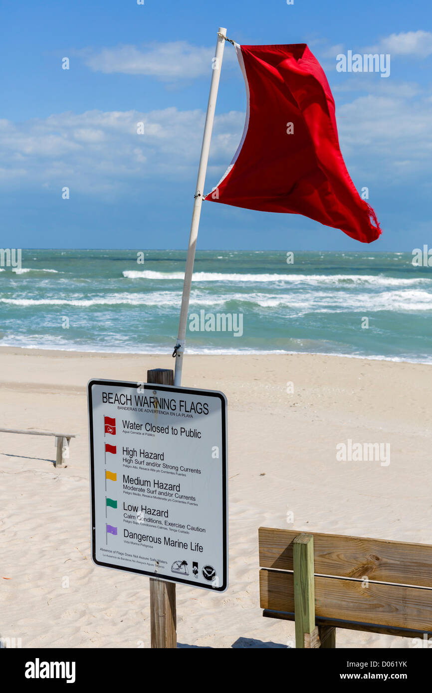 Rote fahne -Fotos und -Bildmaterial in hoher Auflösung – Alamy