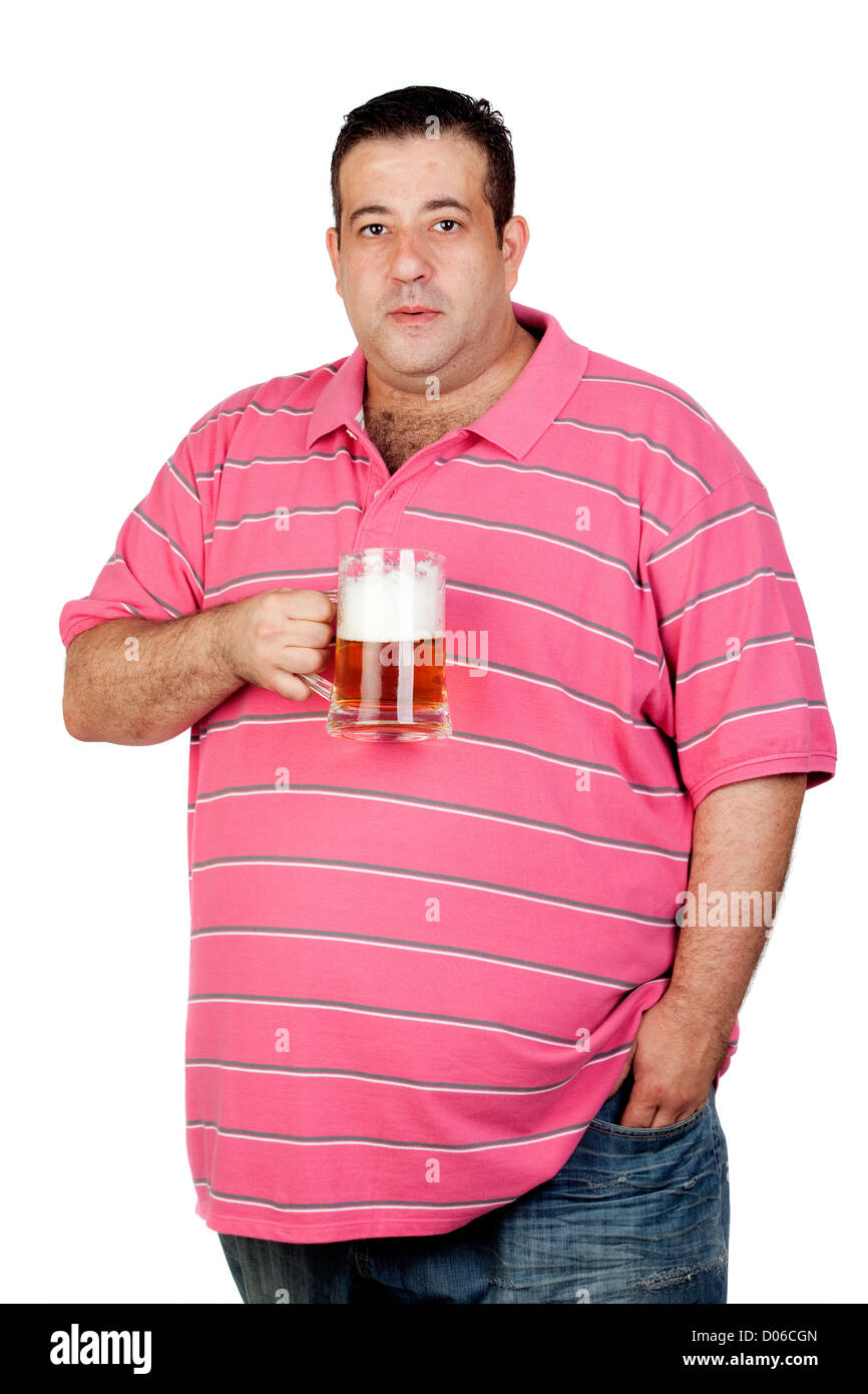 Dicker Mann trinken ein Glas Bier isoliert auf weißem Hintergrund Stockfoto