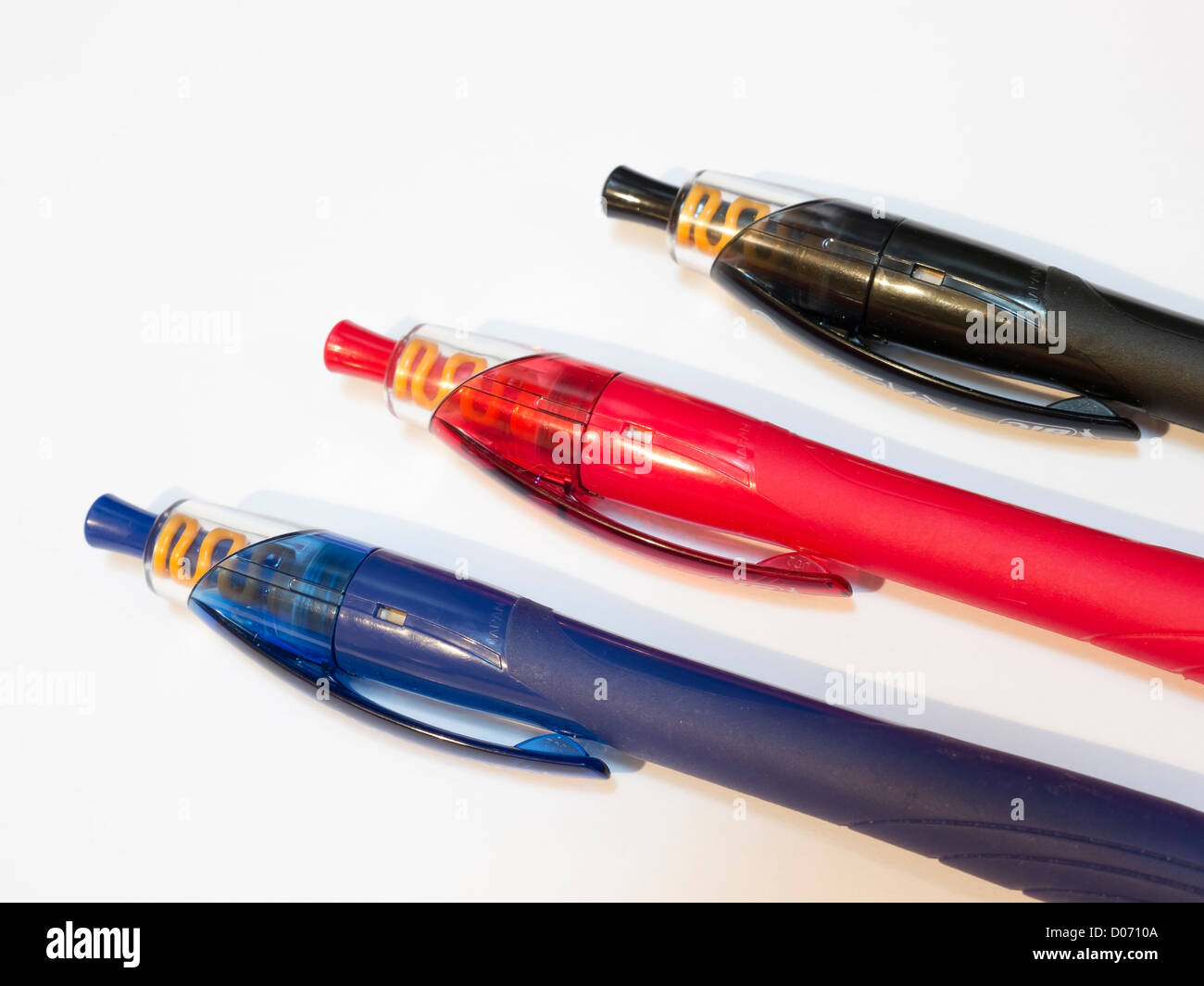 Drei verschiedene farbige Tintenschreiber Stockfoto