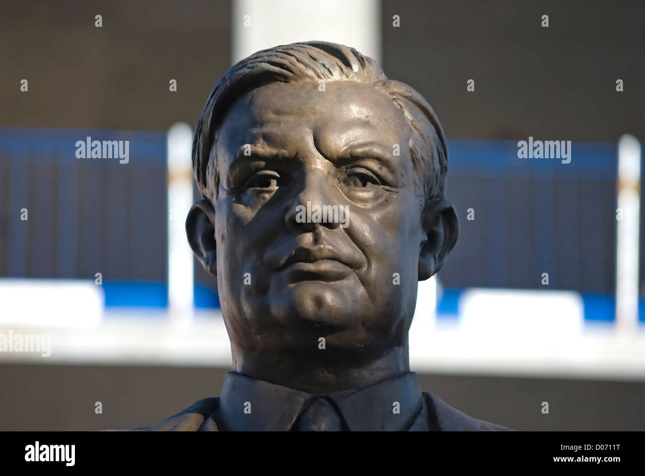 Detail von Edwin Whitney-Smith Bronzebüste des labour-Politiker Ernest Bevin, Southwark, London, England Stockfoto