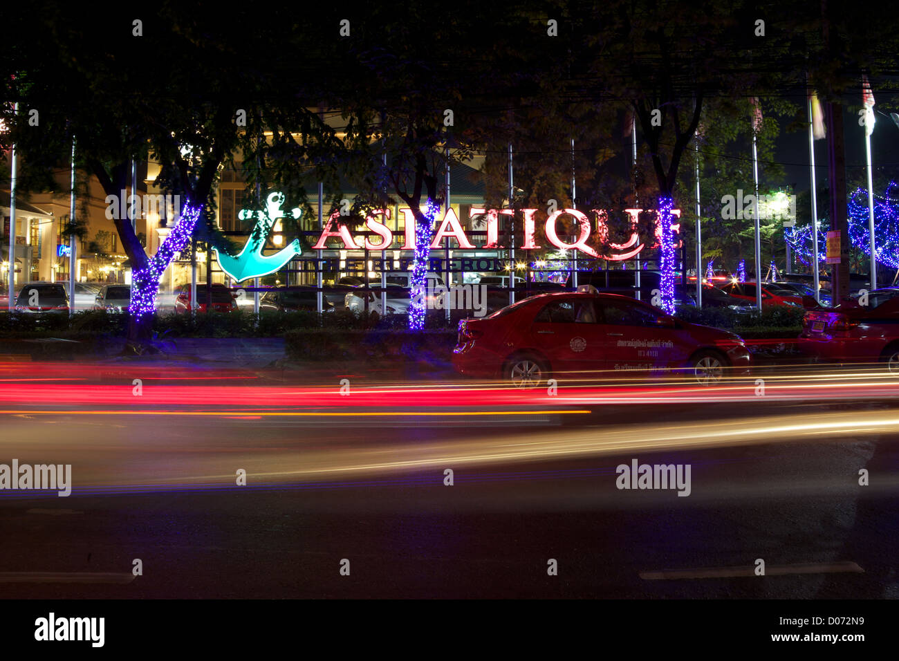 Asiatique - Flussfront Nachtmarkt in Bangkok, Thailand Stockfoto