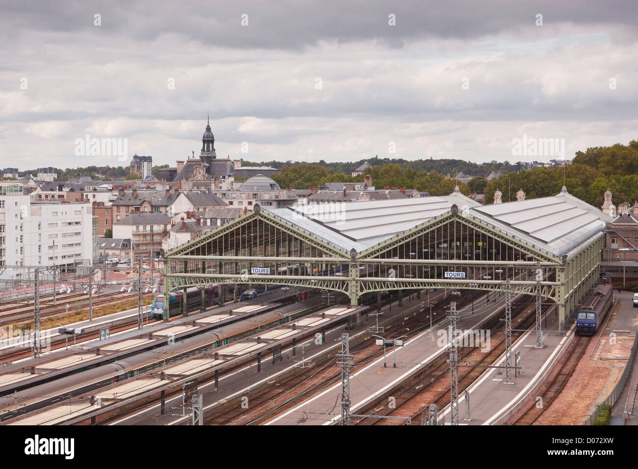 Der größte Kopfbahnhof in Tours, Frankreich. Stockfoto