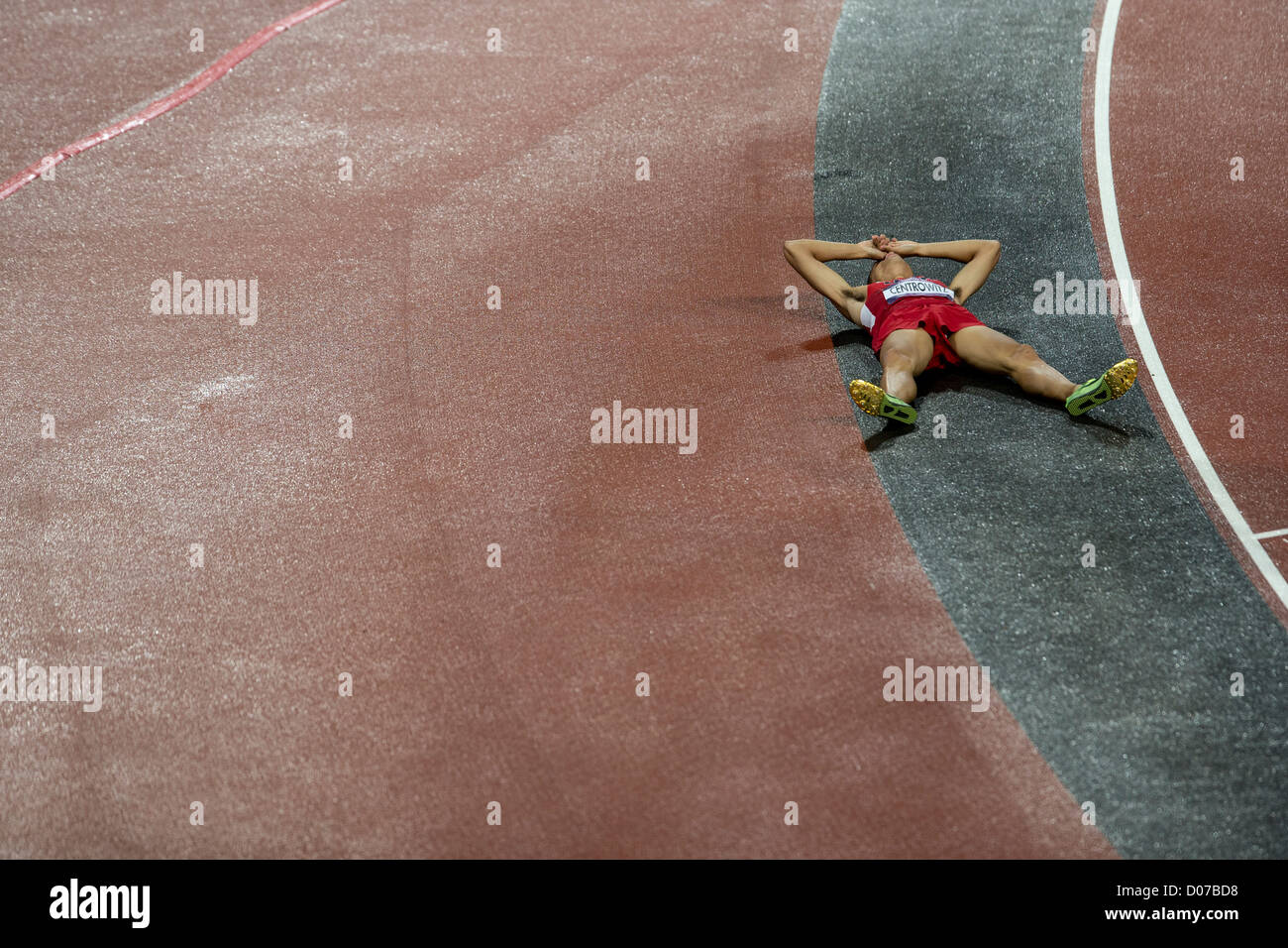 Matthew Centrowitz (USA) nach einem vierten Platz im 1500 m der Männer bei den Olympischen Sommerspielen 2012 in London Stockfoto