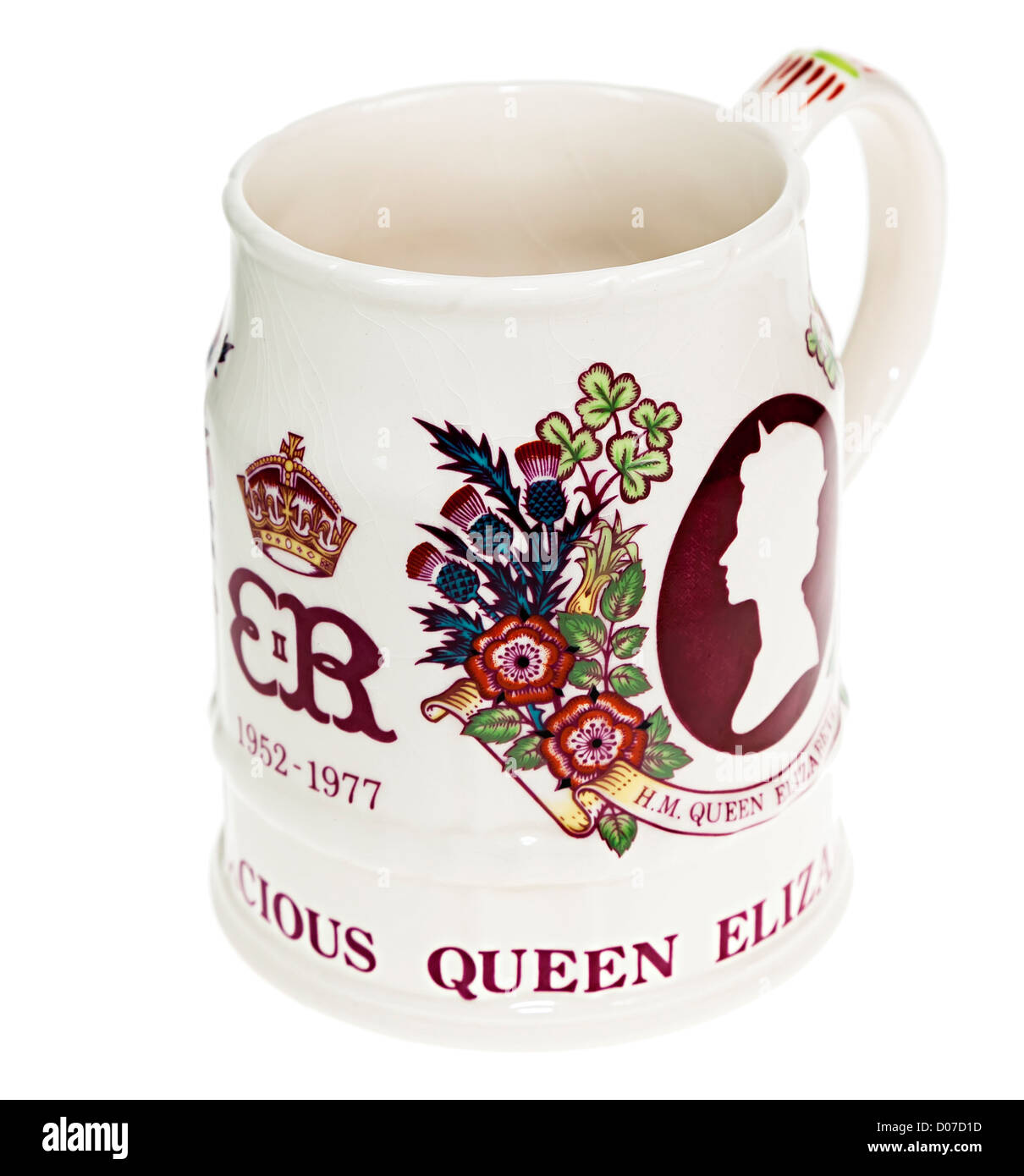 Königin Elizabeth II. silbernes Jubiläum Gedenk-Becher, England, UK Stockfoto